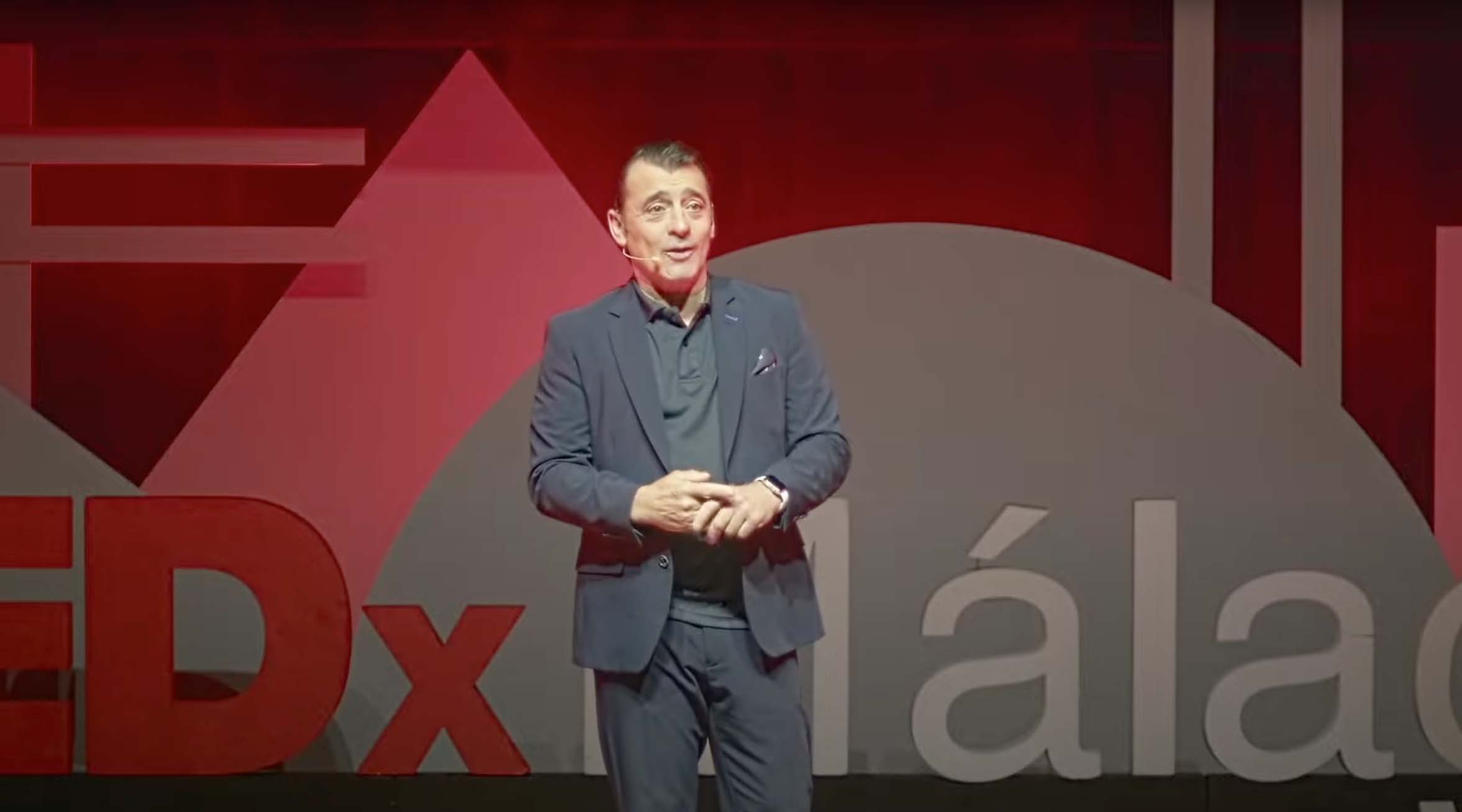 La adicción, el vacío interior | Toni Zenet | TEDxMálaga